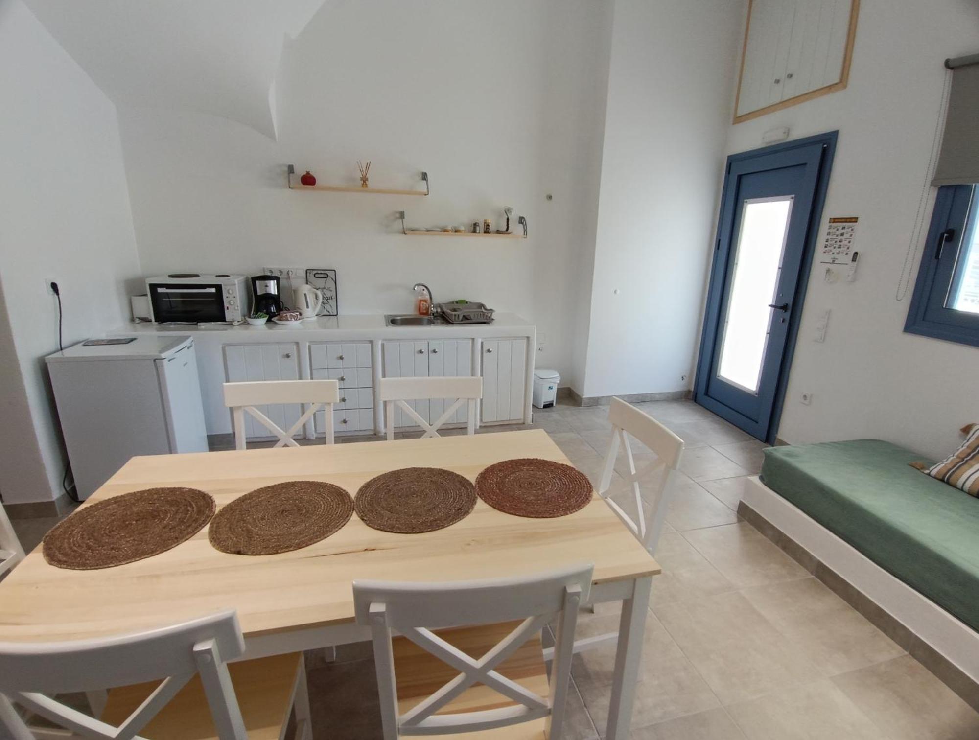 Tinos Youth Apartment Kültér fotó
